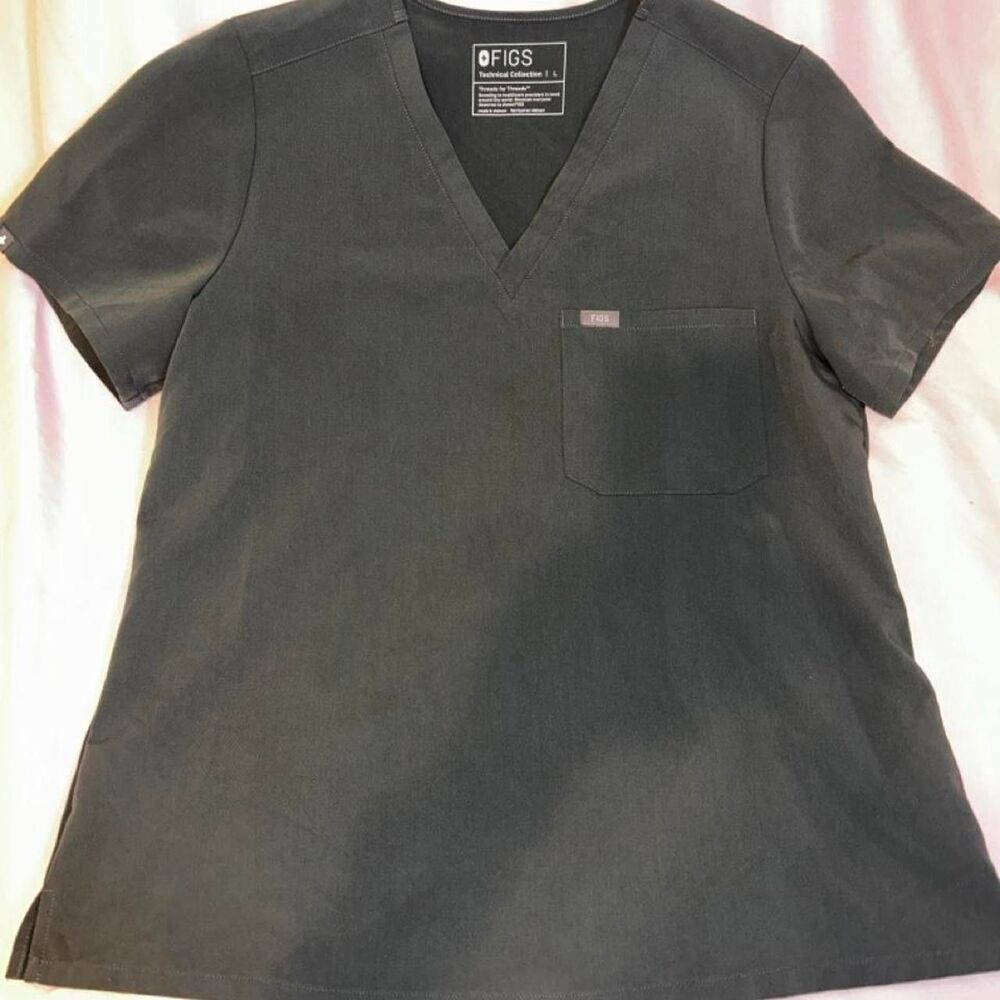 FIGS Women's Catarina 1 Pocket Scrub Top Large